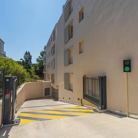 151 Bay Street-1 By Interhome Apartment *
