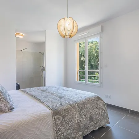 151 Bay Street-1 By Interhome